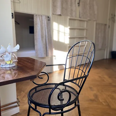 Blue Bird Boutique Hostel - Riga Old Town-3